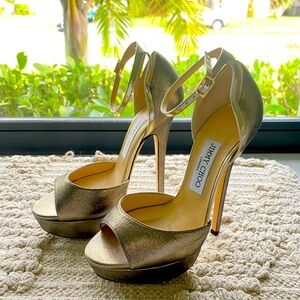 Jimmy Choo platform heel!